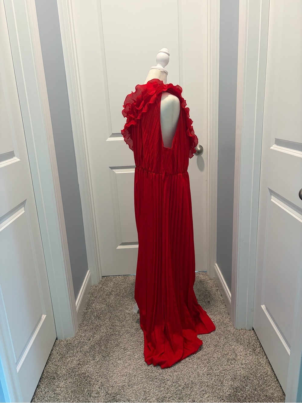 Ladies One-Shoulder Red Ruffle Maxi Dress - Picture 3 of 6